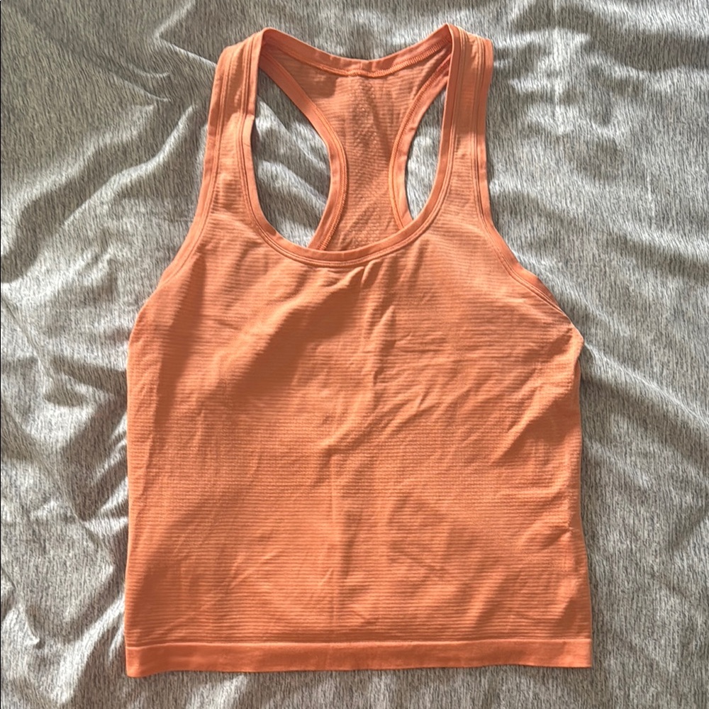 Lululemon Swiftly Tech Racerback Tank Top 2.0
Waist Length